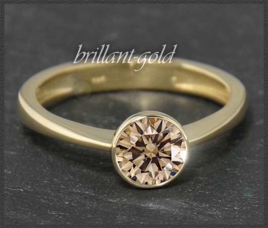 Gold Ring mit 0,71ct Brillant, champagner & VS1